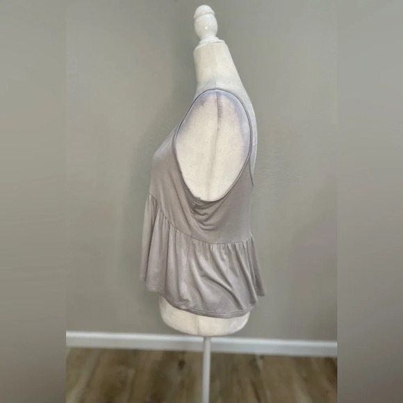 DOUBLE ZERO cute flowy string top - Picture 2 of 5